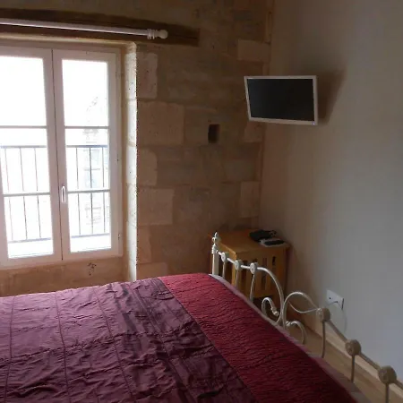 Merchants House * Nanteuil-en-Vallee
